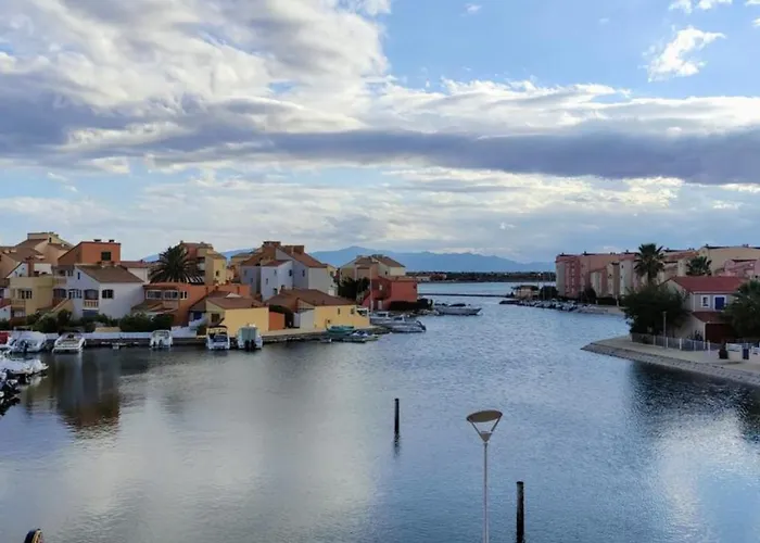 Studio Avec Vue Sublime Sur L\'Etang Et Les Montagnes Catalanes