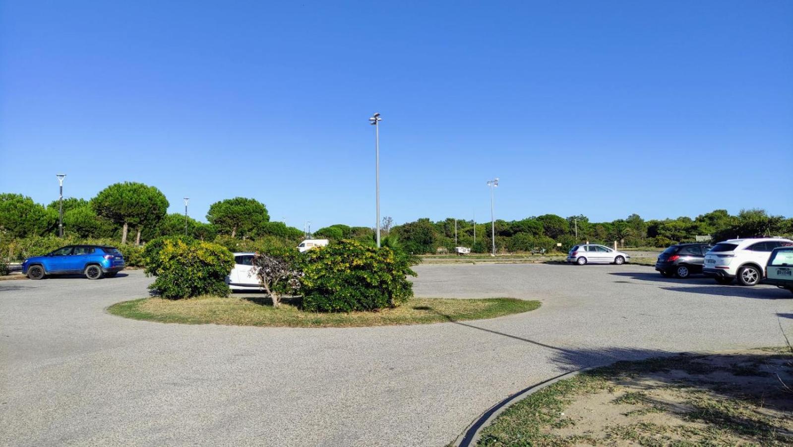 Apartamento Avec Vue Sublime Sur L'etang Et Les Montagnes Catalanes