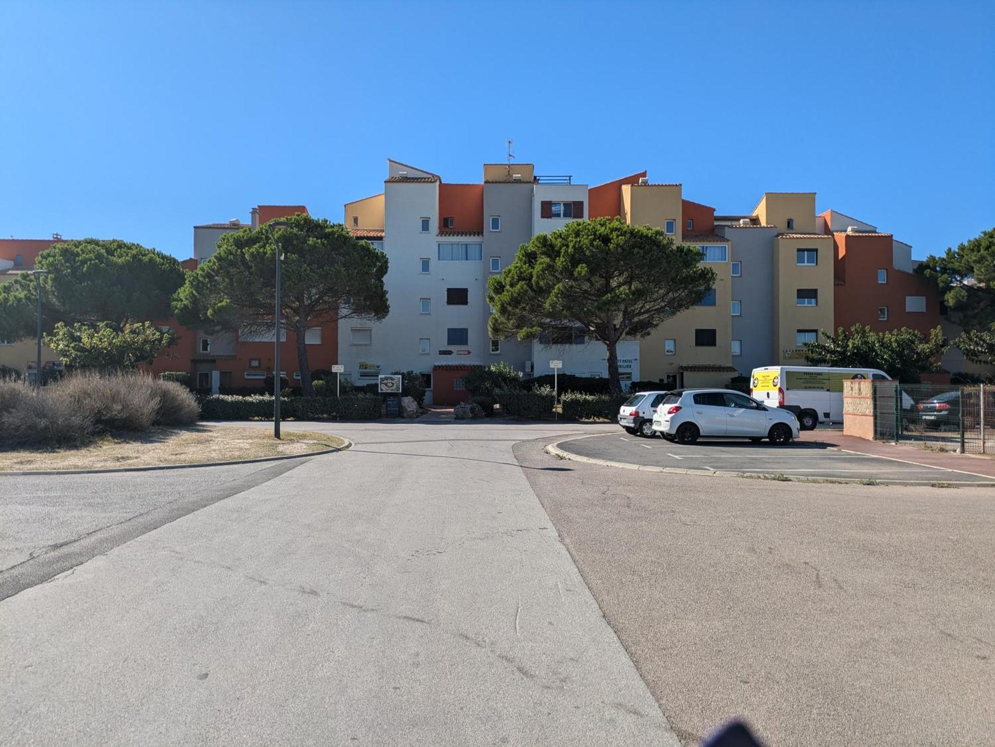 Apartment Avec Vue Sublime Sur L'etang Et Les Montagnes Catalanes *
